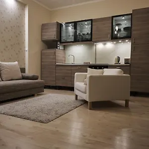 karolyi-garden-hostaid.inbudapesthotels.com/